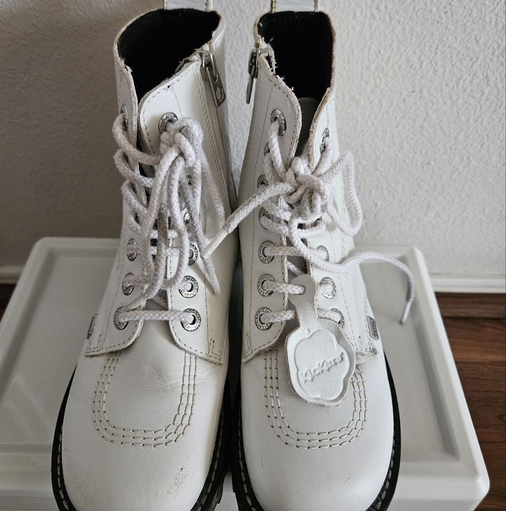 Kickers Lizziie lace up leather boots - Picture 4 of 8